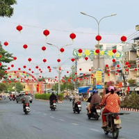 Bán Nền Đất Mặt Tiền Thị Trấn Cần Đước Cách Ubnd Huyện 800M Giá Rẻ