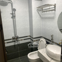 Bán Nhà Riêng 10,8 Tỷ, 50M2, 6 Phòng Ngủ 4 Vệ Sinhtại Kim Mã, Ngọc Khánh, Ba Đình, Hà Nội