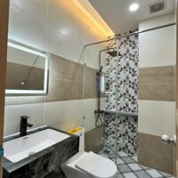Nhà hẻm Nguyễn Súy, p Tân Quý, Tân Phú dt 64m2 3 lầu 5pn 6wc giá 8,7 tỷ