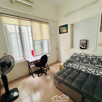 40M - 3 Tầng - Mặt Tiền 6,8M- Phố Trần Thái Tông- Gần Phố - Nhà Cực Kỳ Thoáng Sáng - Kinh Doanh