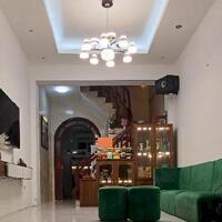 Bán nhà Chính Kinh gần phố kinh doanh dân xây nhà đẹp 5 tầng 2 thoáng nội thất xịn 60m giá 10.5 tỷ .