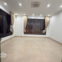 Bán Nhà Ngõ 35 Kim Mã Thượng, Mặt Ngõ Như Mặt Phố, Kinh Doanh Tốt 40M2 6Tmặt Tiền11M 17,5 Tỷ