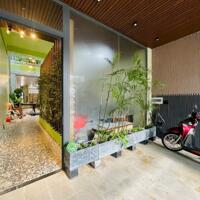 Cần bán nhà 2 tầng MT KD đường Võ Duy Dương, quận Liên chiểu, giá sập sàn chỉ hơn 5 tỷ.