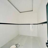 Bán gấp căn nhà cấp 4, SHR, ngay Thị Trấn Củ Chi, Giá 1 tỷ 350.