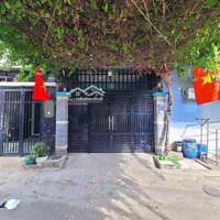 Bán Nhà Cấp 4 Gác Lửng Cách Đường Đông Minh 100M P.đông Hòa Tp.dĩ An