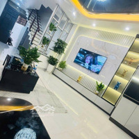 Bán Nhà Phố Đội Cấn - Nhà Đẹp - Vip Ba Đình - Thoáng Trước Sau - Full Nội Thất - 5 Tầng - 6,68 Tỷ.