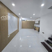 Bán Nhà Dân Xây Lạc Long Quân, 43M2, Quanh 8 Tỷ