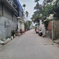 Chỉ hơn 2 tỷ sở hữu lô đất to, ngõ đi thông cho ô tô 16 chỗ gần chợ Minh Kha