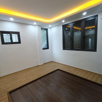 Bán Nhà Phố Đông Thiên - Vĩnh Hưng Hoàng Mai : 40M - 5 Tầng - Lô Góc Thoáng Sáng - Chỉ Hơn 6 Tỷ