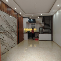 Bán Nhà Phố Đông Thiên - Vĩnh Hưng Hoàng Mai : 40M - 5 Tầng - Lô Góc Thoáng Sáng - Chỉ Hơn 6 Tỷ