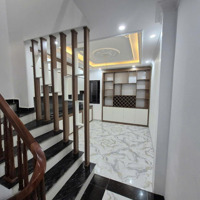 Hoa Hậu Tại Ngọc Hồi Thanh Trì.diện Tích42M 5 Tầngmặt Tiền3.3M, Không Thang Máy, Giá Chỉ 8.7 T/Ỷ