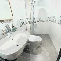 Phòng Kk 2, 7 Triệu Rộng 25M Phun Nội Thất Tại Di Trạch. Dcv Rẻ, Lh Chính Chủ