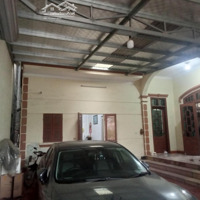 Bán Đất 170M2 Đất Tặng Nhà 3 Tầng Đường An Dương Vương Quận Tây Hồ, Căn Góc Sổ Đỏ Vuông Đẹp.