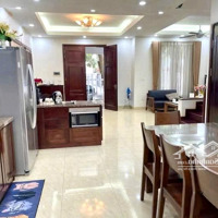 Cho Thuê Biệt Thự Đơn Lập Đường Hoa Phượng Đẳng Cấp Tại Vinhomes Riverside Full Nội Thất