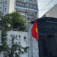 Bán Nhà Phố Đường Nguyễn Văn Quá, Giá Siêu Hời 6,85 Tỷ,