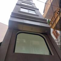 HOT bán nhà ngõ Chợ Khâm Thiên, Đống Đa, 50m2, 6T Thang máy, 11.8 tỷ