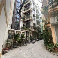 Bán Nhà Phạm Ngọc Thạch - Đống Đa - Ngõ To Như Phố, Có Vỉa Hè - Ô Tô Tránh - 2 Mặt Thoáng, 6T, 11Tỷ