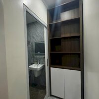 Cho thuê căn hộ 1 ngủ giá 6tr tại KĐT Waterfront