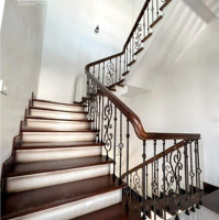 Hot! Mình Chính Chủ Cho Thuê Nhà Mới, Lô Góc, Nhà Hàng, Kinh Doanh, Vp, 112M2 4T, Hoàng Cầu, 45 Tr