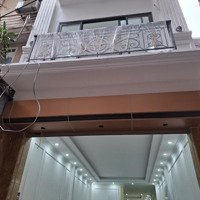 Ngõ Thông- Thang Máy - Ô Tô - Mới Kính Koong - Ở Cực Sướng. Lĩnh Nam - Diện Tích: 72M- 6 Tầng. 30 M Ra Phố