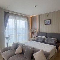 Chính Chủ Bán Căn Hộ Cao Cấp 1 Phòng Ngủdiện Tích 56,5M2 Giá Bán 2.4Tỷ