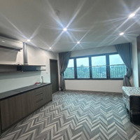 Siêu Hiếm-Duy Nhất-Mặt Phố Kinh Doanh Thang Máy-View Sông Hồng - Căn Hộ Doanh Nhinh 23 Tỷ