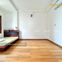 Cho Thuê Nhà Trọ Studio/ 1 Phòng Ngủmới 100% Ban Công, Thang Máy Ngay Ngã Tư Bảy Hiền, Chợ Hoàng Hoa Thám