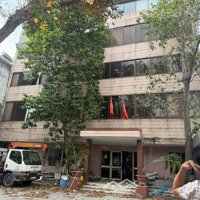 Cho Thuê Nhà Nguyên Căn Góc Hai Mặt Tiền Đường Lý Thường Kiệt Quận 10