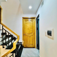Kẹt Tiền Cần Bán Gấp Căn Nhà Ở Đường Nhật Tảo, Phường 9, Quận 10, Giá Bán 2 Tỷ 300 Triệu