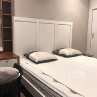 Bán Căn Hộ 3 Phòng Ngủ 2 Vệ Sinh 95M2 Chỉ Với 11 Tỷ Tại Vinhomes Central Park, Bình Thạnh, Tp.hcm