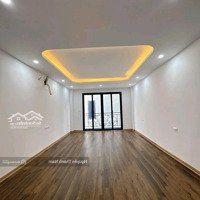 Bán Nr Tại Đội Cấn, 7,9 Tỷ, 37M2 View Đẹp Chỉ Với 3 Phòng Ngủ 3Wc