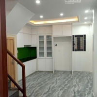 Nhà Mới 5 Tầng , 6P Ngủ Phố Đông Thiên - Vĩnh Hưng - Hoàng Mai - Ô Tô Đỗ Gần Nhà - 34M2 - 5.46 Tỷ
