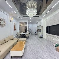 Bán Nhà Ngọc Lâm,Thang Máy,70M,Mt 5.2M,4Ngu Nội Thất Sang Sịn,12Xty