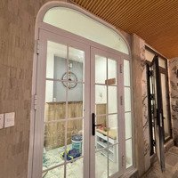 Hàng Hiếm Ngọc Hà - Ngõ Nông - Gần Phố Cạnh Lăng Bác, Cv Bách Thảo 7 Tầng Thang Máy, 4 Ngủ