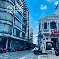 Bán Toà Nhà 6 Tầng Thang Máy Hẻm Xe Hơi Bến Vân Đồn