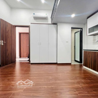 Bán Tòa Chung Cư Mini Căn Hộ Dịch Vụ 5 Tầng Thang Máy 9 Phòng Dòng Tiên 700 Triệu/Năm Phố Lê Thanh Nghị
