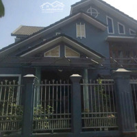 Bán Biệt Thự Phố Mái Thái 1 Trệt 1 Lầu (Đã Hoàn Công) P. Hiệp Thành. Diện Tích: 213M2(10X21) Thổ Cư 100M2