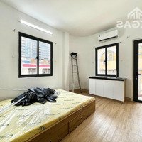 Cho Thuê Căn Hộ Bancong 2 Cửa Sổ Lớn - Gần Hoàng Sa, Nguyễn Văn Thủ - Quận 1