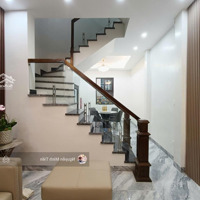 Bán Nhà Đẹp Chùa Láng 52M2 X 4 Tầng Sân Riêng Thoáng Trước Sau Gần Ô Tô Full Nội Thất