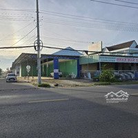 Cho Thuê Mặt Bằng Ngay Trung Tâm Thị Trấn Minh Lương - Giá Còn Thương Lượng !!!