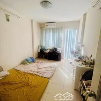 Bán Nhàhẽm Xe Hơilê Hồng Phong Quận 10 4 Tầng 3 Pn Gần Mặt Tiền Chỉ Nhỉnh 7 Tỷ X Thương Lượng