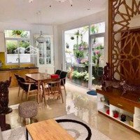 Bán Villa Sân Vườn Mặt Tiền Đường Nhựa P4 Tp Đà Lạt