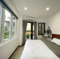 Chính Chủ Bán Gấp Nhà Tập Thể Phương Mai, Đống Đa, 58M, 2 Ngủ, Nhà Đẹp, Ô Tô Đỗ Cửa