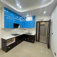 Anh Phong Bán Nhà Láng, Đống Đa-Ngõ Rộng-Ô Tô Vào Tận Nhà-Sát Phố-Ở Kết Hợp Kinh Doanh- Giá Rất Tốt