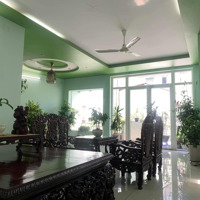 Bán Nhà Diện Tích Lớn 180M2 Chỉ 24Tỷ Tại Cách Mạng Tháng 8 - Quận 3 , Nhà Đẹp Giá Tôt