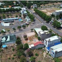 Tái Định Cư Hắc Dịch, Đối Diện Chợ Đêm, Vị Trí Buôn Bán