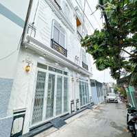 Bán Gấp Nhà Bình Chánh Kết Cấu Hiện Đại Sang Trọng Giá Thanh Lý