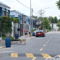 Bán Căn Tứ Lập Diện Tích 106M2 Tại Kđt Oasis City, Sổ Hồng Riêng, Giá Chỉ 1,65 Tỷ