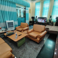 Bán Biệt Thự 3 Tầng - Diện Tích 400M
Giá Chỉ 12 Tỷ Sát Mặt Tiền Nguyễn Bình, Nhà Bè