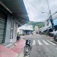 Bán đất Song Tử